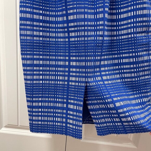 Banana Republic Cobalt Crosshatch Pencil Skirt Blue – Petite 2 - Picture 8 of 16